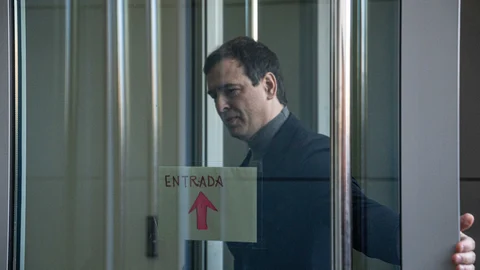 El hermano de Pedro Sánchez declara a petición de la jueza y acude como investigado el exasesor de Moncloa