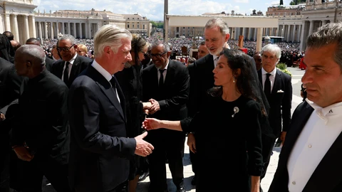 Los reyes de España en Roma para asistir al funeral del papa