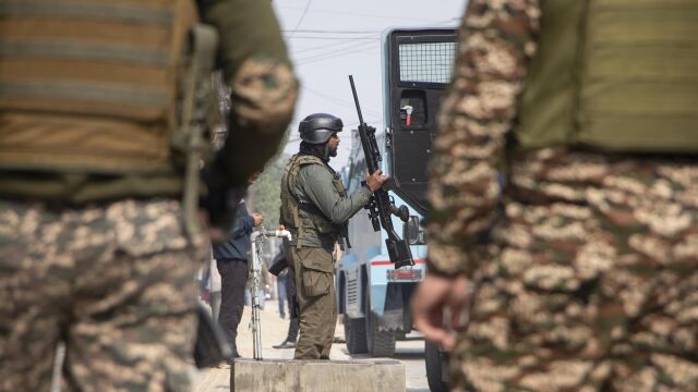 India/Pakistán.- Fuerzas indias y paquistaníes se enfrentan de nuevo en la frontera provisional de Cachemira