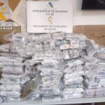 Sucesos.- Detenidas dos personas en Ceuta e incautados 637 kilos de hachís en una caravana que quería cruzar a Algeciras