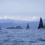 La flota ORC de La Larga pasando por Punta del Toro 