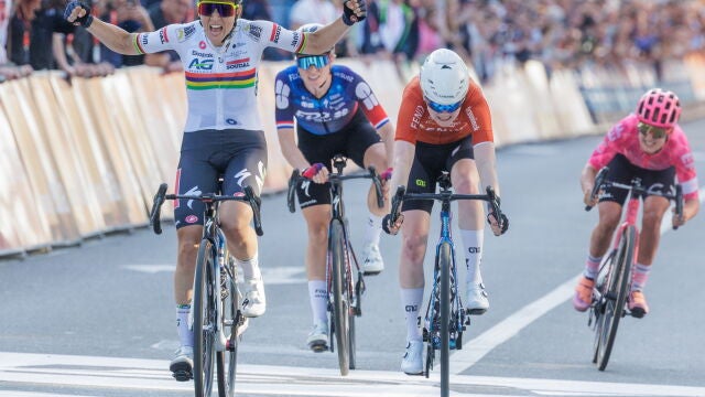Liege Bastogne Liege cycling classic race