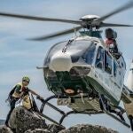 Muere un esquiador tras sufrir una caída mientras bajaba de la Cumbre del Cartujo, en Dílar
