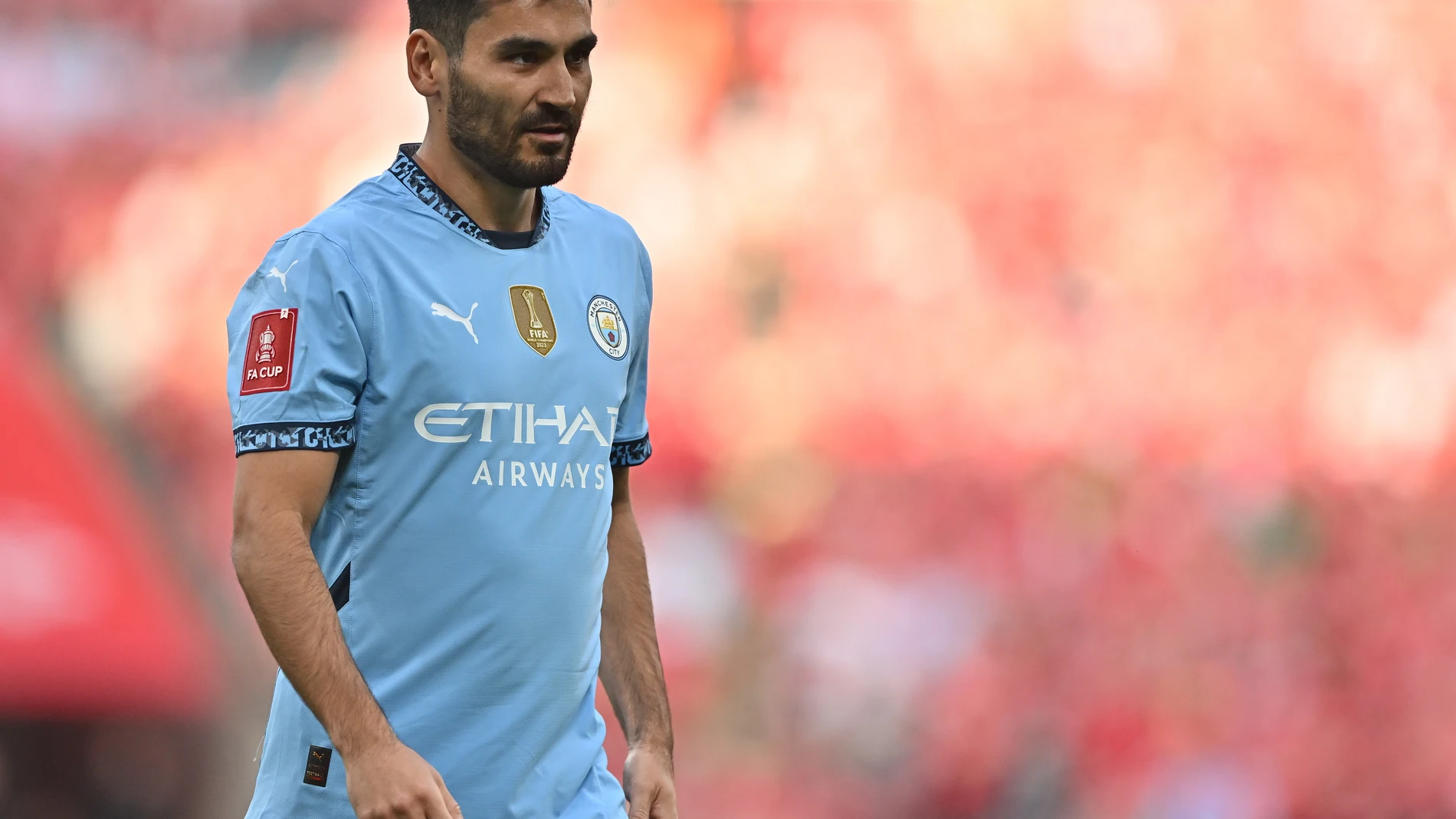 LONDON (United Kingdom), 27/04/2025.- Manchester City's Ilkay Gundogan looks on during the FA Cup semi-finals soccer match between Nottingham Forest and Manchester City, in London, Britain, 27 April 2025. (Reino Unido, Londres) EFE/EPA/VINCE MIGNOTT EDITORIAL USE ONLY. No use with unauthorized audio, video, data, fixture lists, club/league logos, 'live' services or NFTs. Online in-match use limited to 120 images, no video emulation. No use in betting, games or single club/league/player public...