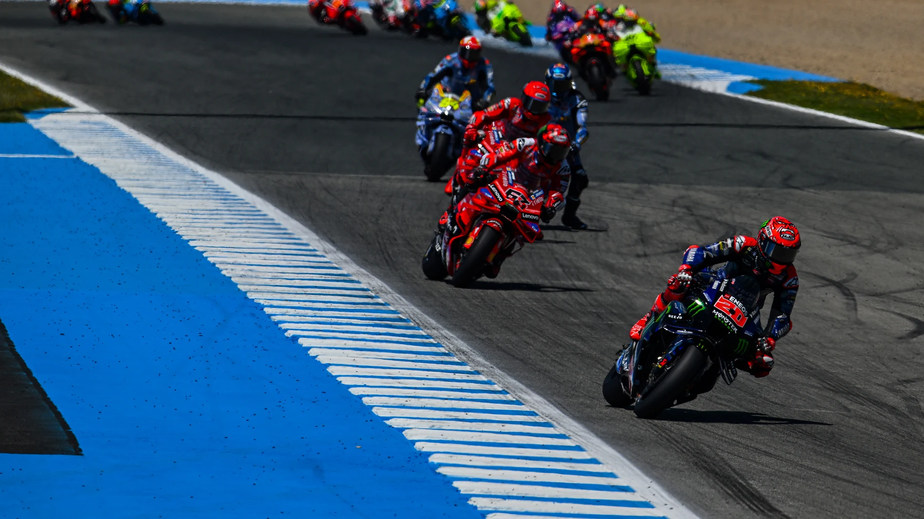 (Foto de ARCHIVO)20 QUARTARARO Fabio (fra), Monster Energy Yamaha MotoGP, Yamaha YZR-M1, action during the 2025 MotoGP Gran Premio Estrella Galicia 0,0 de España Grand Prix Spain Circuit de Jerez - Ángel Nieto on from April 25 to 27, in Jerez, Spain - Photo Gigi Soldano / DPPIAFP7 08/03/2024 ONLY FOR USE IN SPAIN