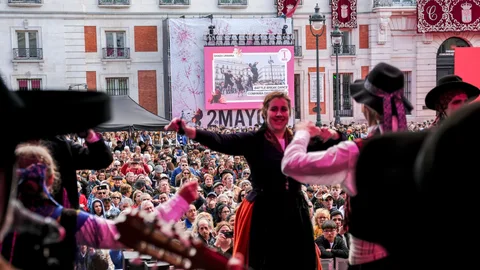 Fiesta del Dos de Mayo 2025 en Madrid: actividades, bailes y conciertos gratuitos