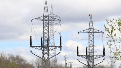 Andalucía empieza a recuperar de forma progresiva el suministro eléctrico en el territorio tras el apagón