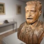 Las muchas caras de Vicente Blasco Ibáñez, en una exposición en el Museo de Cerámica de Valencia
