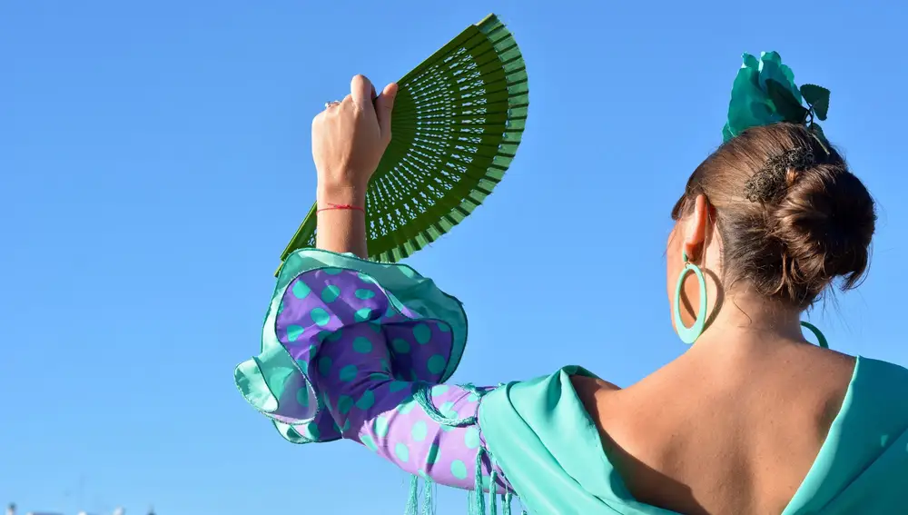 Feria de Abril: precios elevados, estancias cortas y mucha planificación