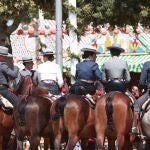 Sevilla.-Un hotel durante la Feria de Abril alcanza los 270 euros por noche con estancias planificadas dos meses antes