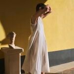 El vestido de Zara Home más elegante para la playa.