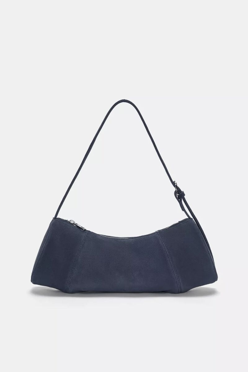 Bolso de hombro piel.