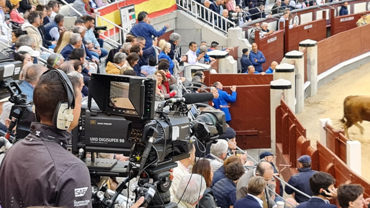 La emoción taurina sigue en televisión esta semana: encierros y corridas en abierto