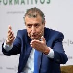 Javier Fernández participa en los desayunos informativos de Europa Press Andalucía 