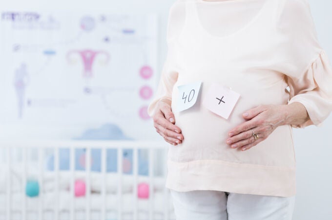 La edad media de ser madre en nuestro país se ha retrasado hasta los 32.6 años, según datos del INE