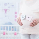 La edad media de ser madre en nuestro país se ha retrasado hasta los 32.6 años, según datos del INE