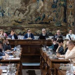 Consejo de Gobierno de la Universidad de Salamanca presidida por el rector Juan Manuel Corbacho