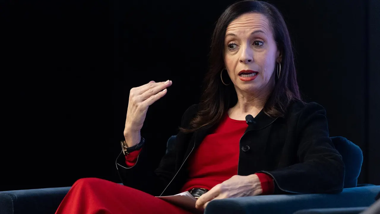 Primera denuncia contra Beatriz Corredor por el apagón