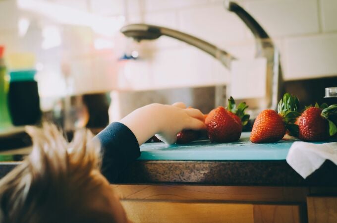 Cardióloga advierte: los 6 alimentos que nunca deberías dar a tus hijos en el desayuno
