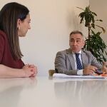 El conseller Barrachina y su homóloga murciana, Sara Rubira