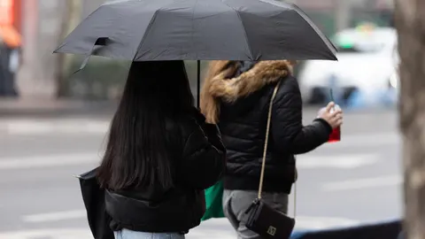 MURCIA.-Tormentas y lluvias pondrán este sábado en aviso a nueve CCAA, sin grandes cambios en las temperaturas
