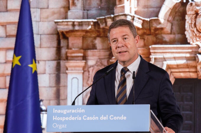 Emiliano García-Page en la inauguración de la Hospedería ‘Casón del Conde’ en Orgaz