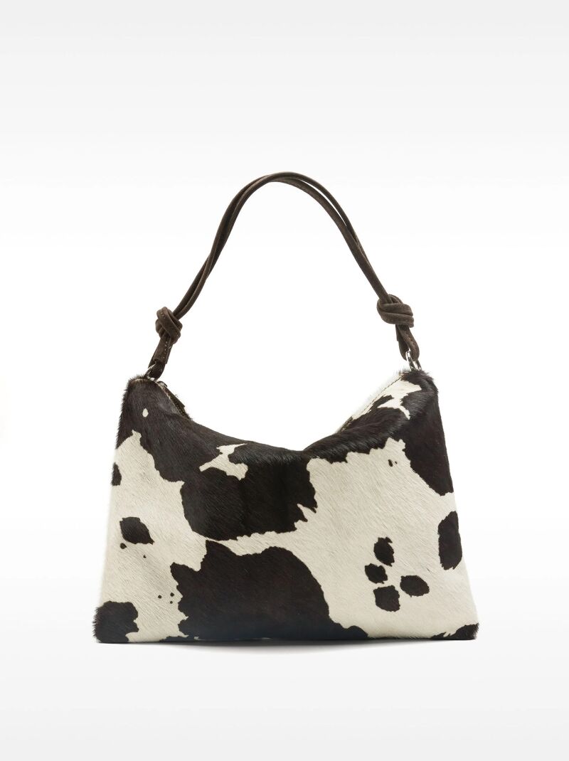 Bolso de estampado animal.