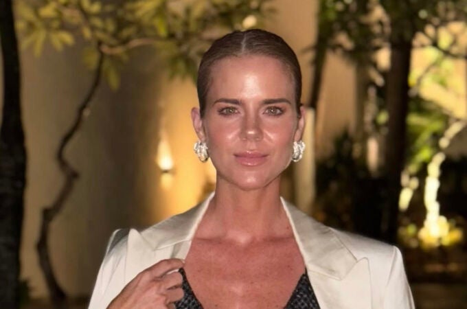 El look de Amelia Bono.