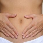 Vientre más plano y menos molestias: este suplemento antiinflamatorio ya es recomendado por profesionales