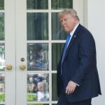 EEUU.- Trump plantea un presupuesto con subidas del 13% en defensa y recortes en gasto social
