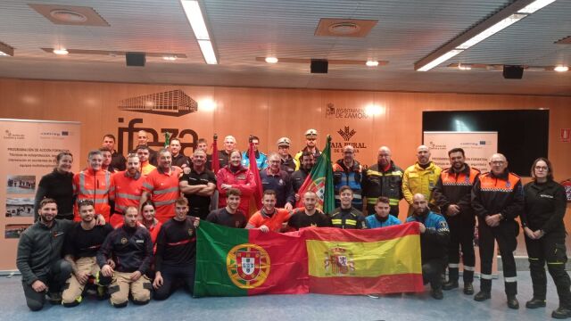 Más de 250 profesionales y voluntarios en seguridad y emergencias han participado en las actividades formativas de la Agencia de Protección Civil y Emergencias en abril