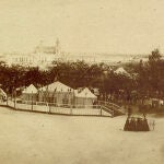 Bellas artes exhibe la primera fotografía tomada de la Feria de Sevilla