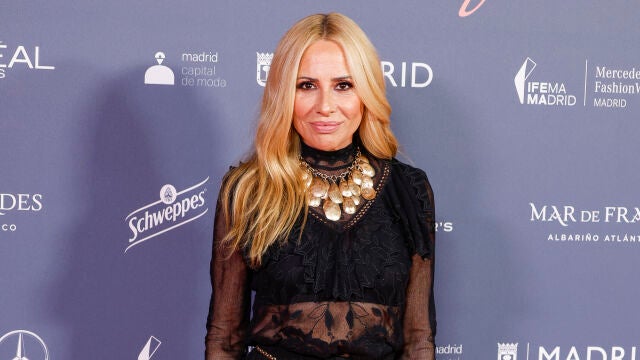 Marta Sánchez con look bohemio.