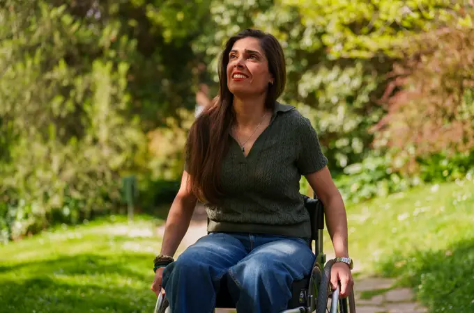 Miriam Rico: «Tengo esclerosis múltiple progresiva y dos síndromes raros, y aún así elijo vivir cada día» Miriam Rico: «Tengo esclerosis múltiple progresiva y dos síndromes raros, y aún así elijo vivir cada día»