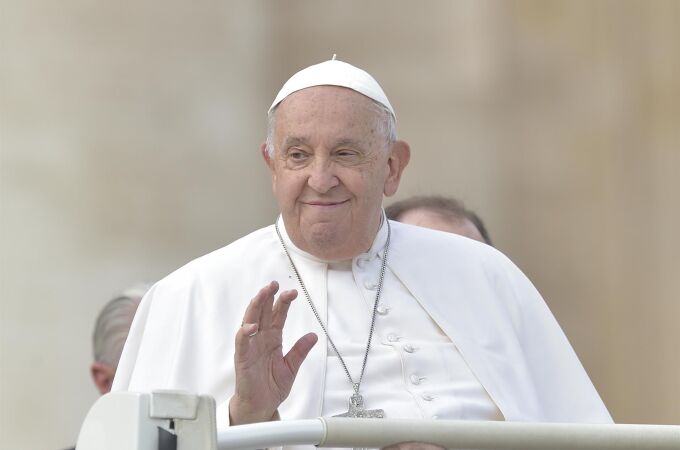 La Catedral de Pamplona celebra el 6 de mayo el funeral por el papa Francisco, aplazado por el apagón