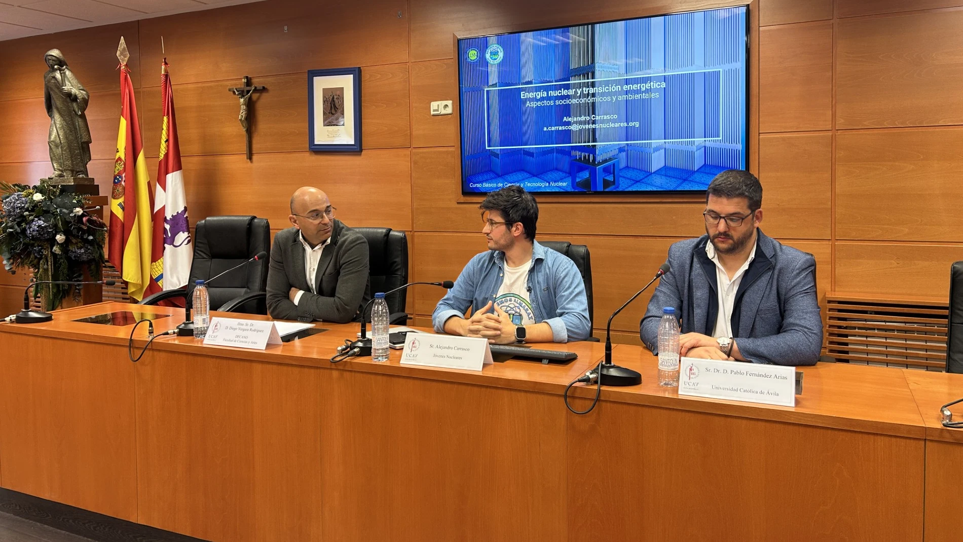 Jornada sobre energía nuclear organizada por la UCAV