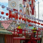 Últimos preparativos para la Feria de Abril en Sevilla 2025