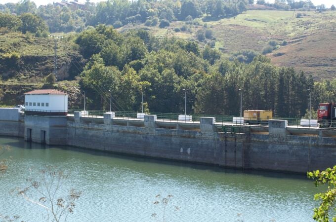 El BOE publica la autorización a Cantabria para captar agua del embalse de Ebro durante cuatro años