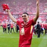 Oficial: Alexander-Arnold ficha por el Real Madrid y jugará el Mundial de Clubes
