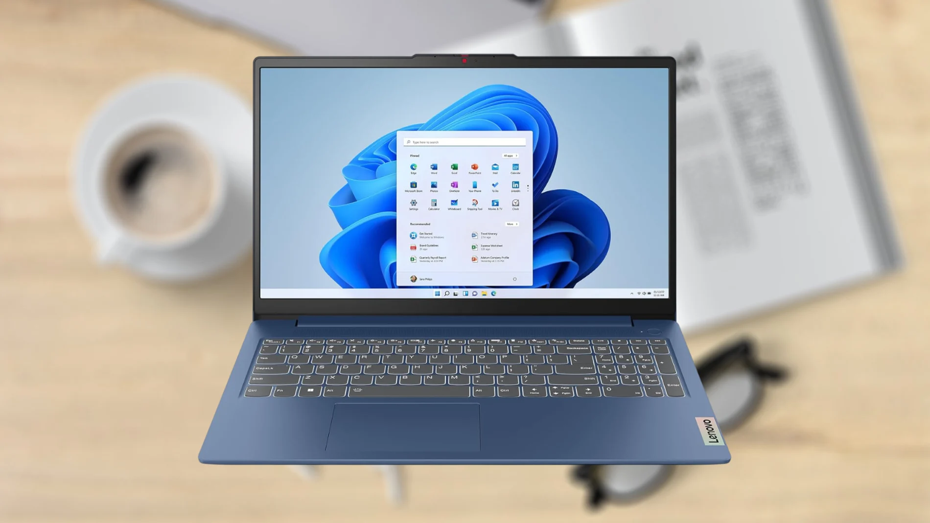 Este portátil Lenovo viene con Windows 11 Home preinstalado