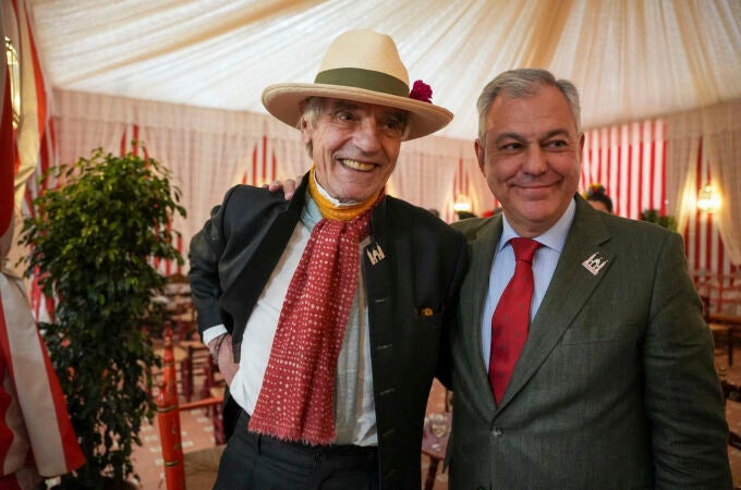 Jeremy Irons cumple con su promesa de conocer la Feria de Abril de Sevilla