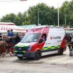 Ambulancia de la Cruz Roja en la Feria de Sevilla