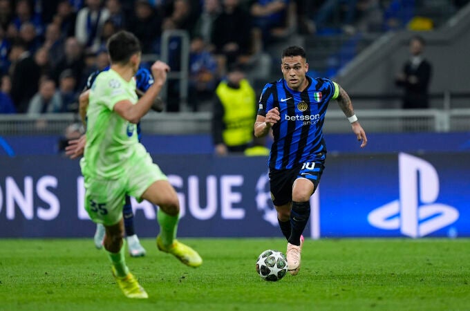 FC Internazionale Milano v FC Barcelona - UEFA Champions League 2024/25 semi final second leg