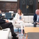 La alcaldesa de Valencia, María José Catalá, con el nuevo jefe de la Policía Local, Ángel Albendín