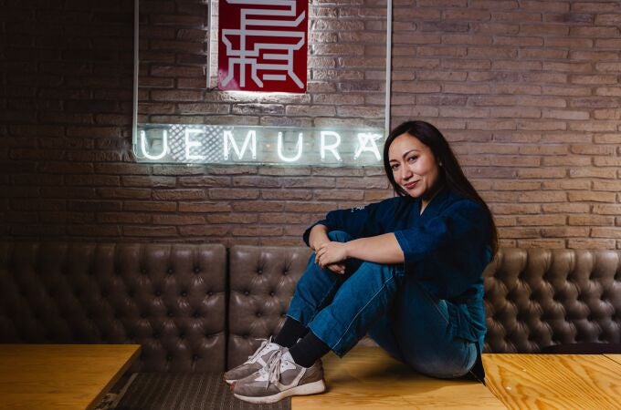 Naumi Uemura, cocinera