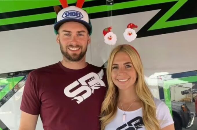Shane Richardson y Hannah James