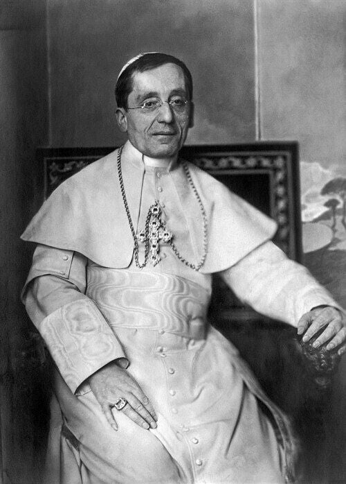 Retrato fotográfico de Benedicto XV