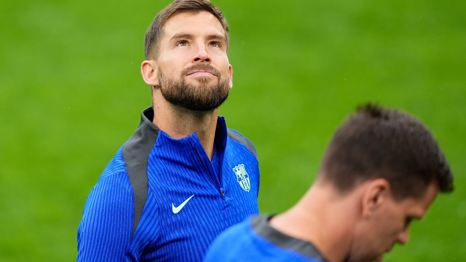 Inigo Martinez of FC Barcelona looks on during a training day FC Barcelona ahead of the UEFA Champions League 2024/25 semi final second leg match against FC Internazionale Milano at Stadio Giuseppe Meazza on May 05, 2025 in Milan, Italy. AFP7 05/05/2025 ONLY FOR USE IN SPAIN
