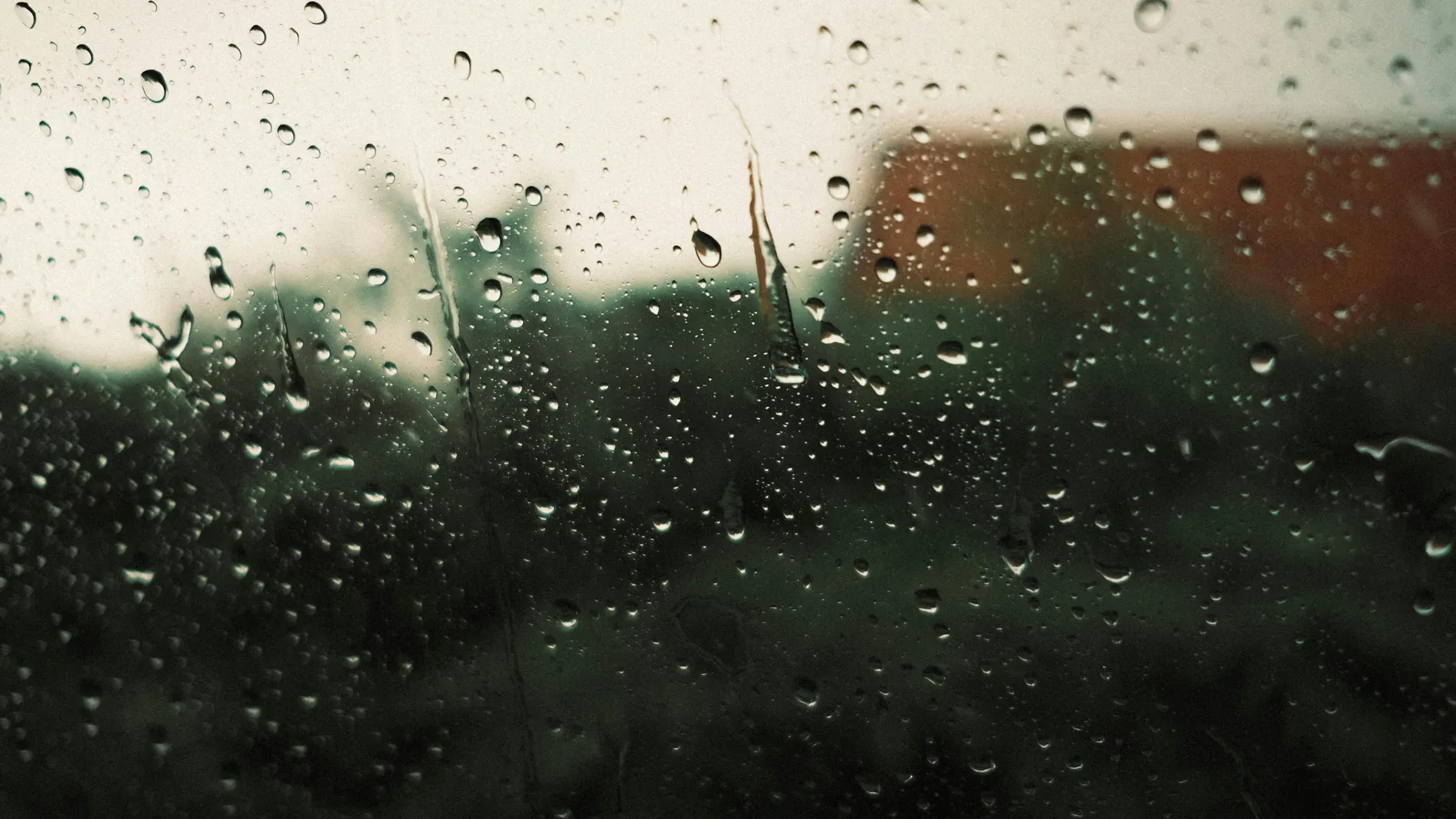 Lluvia en zonas de Aragón