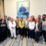 Joan Ribó ya tiene su retrato en el Ayuntamiento de Valencia
